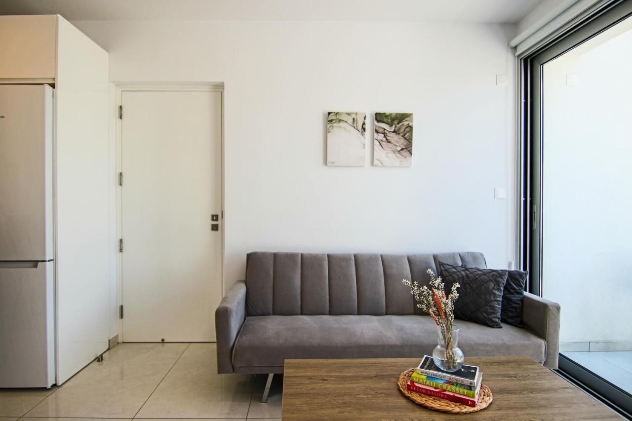 Phaedrus Living - Seaside Executive Flat Harbour 207 Apartman Paphos Kültér fotó